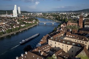 Doanh nghiệp châu Âu nhìn nhận triển vọng trung và dài hạn gắn với sự bất ổn. Ảnh: AFP 