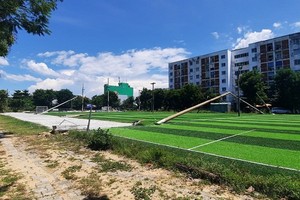 Một khu đất ở đường biển Nguyễn Tất Thành, phường Hòa Hiệp Nam, quận Liên Chiểu, Đà Nẵng cũ (nay là phường Hải Vân, Đà Nẵng) trước đây bị lấn chiếm làm sân bóng đá. Ảnh: Linh Đan 