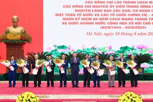 Tổng Bí thư Tô Lâm gặp mặt cán bộ lão thành cách mạng nhân Kỷ niệm 80 năm Cách mạng Tháng Tám và Quốc khánh 2/9 