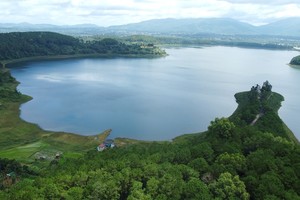 Khu du lịch Biển Hồ được định hướng du lịch văn hoá tâm linh.