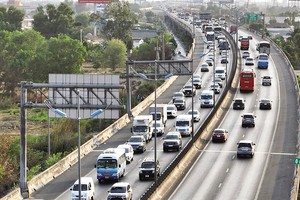 Một đoạn cao tốc TP.HCM - Trung Lương