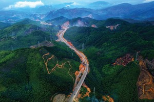 Chính sách thúc đẩy đầu tư công là động lực tăng trưởng cho nhóm vật liệu xây dựng, xây lắp