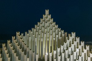 Tháp Tam Thắng được thi công thần tốc trong 75 ngày. Ảnh: Minh Tú