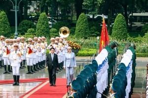 Lễ đón chính thức Toàn quyền Australia Sam Mostyn thăm cấp Nhà nước tới Việt Nam 