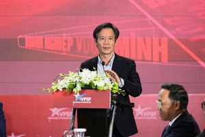 TS. Lê Duy Bình: Doanh nghiệp Việt cần thay đổi mô hình tăng trưởng xuất khẩu 