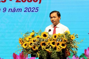 Chủ tịch UBND TP. Cần Thơ Trần Văn Lâu phát biểu tại tại Đại hội. Ảnh: Phạm Trung