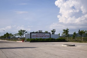 Lối vào Khu công nghiệp Hòa Hội hiện được kết nối với đường ĐT 638. 