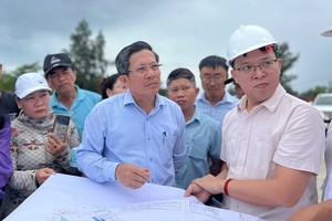 Lãnh đạo TP.Đà Nẵng kiểm tra 3 dự án bất động sản do Công ty Bách Đạt An làm chủ đầu tư tại phường Điện Bàn Đông. 