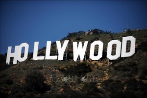 Bảng hiệu HOLLYWOOD ở Los Angeles, Mỹ. Ảnh: AFP/ TTXVN