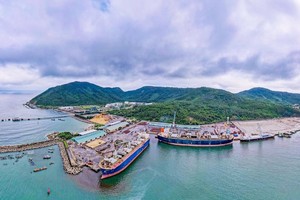 Một góc Khu Kinh tế Vũng Áng - nơi thực hiện dự án. Ảnh: BHT.