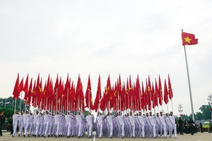Phát triển đối với Việt Nam không đơn thuần là làm giàu, mà là bước đi sinh tồn và định vị chiến lược, nâng tầm quốc gia trước thế giới trong thế kỷ XXI
