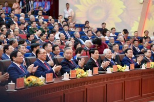 TP.HCM trang trọng khai mạc Đại hội Đảng bộ lần thứ I, mở ra chặng đường mới