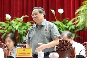 Thủ tướng Phạm Minh Chính phát biểu tại buổi tiếp xúc cử tri.