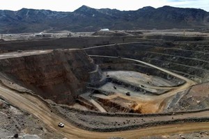 Toàn cảnh mỏ đất hiếm ở núi Pass, bang California, Mỹ. Ảnh: REUTERS/TTXVN