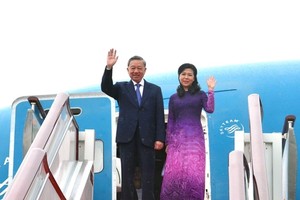 Tổng Bí thư Tô Lâm và Phu nhân.