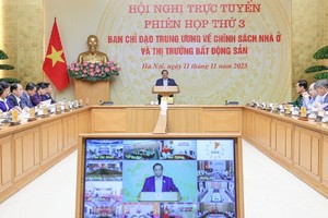 Thủ tướng Phạm Minh Chính yêu cầu xử lý nghiêm các sai phạm trong lĩnh vực nhà ở xã hội. Ảnh: VGP