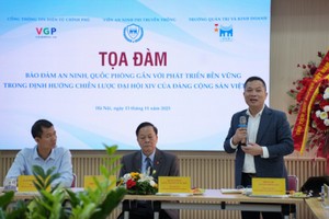Ông Nguyễn Hồng Sâm, Tổng Giám đốc Cổng TTĐT Chính phủ, Tổng Biên tập Báo Điện tử Chính phủ phát biểu tại Tọa đàm - Ảnh: VGP.