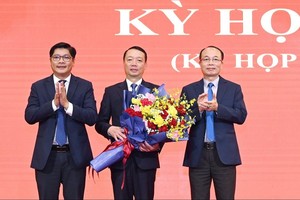 Ông Phan Thiên Định giữ chức Chủ tịch UBND tỉnh Hà Tĩnh nhiệm kỳ 2021 - 2026, ảnh: BHT