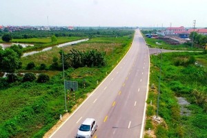 Hải Phòng: 1 nhà thầu dự gói thầu 139 tỷ đồng xây dựng đường gom Quốc lộ 5 