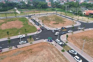 Hà Nội liên tục mở các phiên đấu giá đất dịp cuối năm 2025 