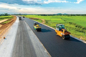 Đầu tư công dự báo tiếp tục là chủ điểm đầu tư chính trong năm 2026