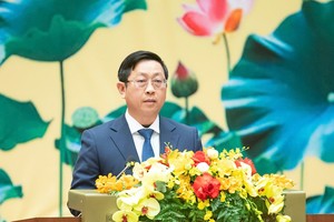 Ông Nguyễn Hữu Thông, Phó trưởng đoàn đại biểu Quốc hội phát biểu tại lễ kỷ niệm. 