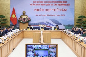 Thủ tướng Chính phủ Phạm Minh Chính, Trưởng Ban Chỉ đạo các công trình trọng điểm, dự án quan trọng quốc gia lĩnh vực đường sắt chủ trì phiên họp thứ năm của Ban Chỉ đạo - Ảnh: VGP.