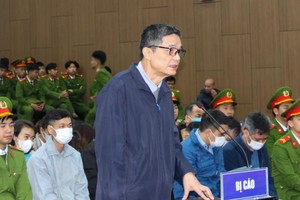 Cựu Cục trưởng Cục An toàn thực phẩm, Bộ Y tế, Nguyễn Thanh Phong phản bác cáo buộc tiếp tay cho hàng giả.