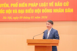 Phó Chủ tịch UBND Thành phố Hà Nội Nguyễn Xuân Lưu phát biểu tại hội nghị.