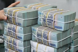 Những ngân hàng đầu tiên công bố lợi nhuận tỷ USD.