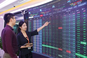 Vai trò là kênh dẫn vốn trung và dài hạn của thị trường chứng khoán cần được phát huy mạnh mẽ hơn nữa