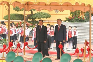 Tổng Bí thư Tô Lâm chủ trì Lễ đón Tổng Bí thư, Chủ tịch nước Lào Thongloun Sisoulith 