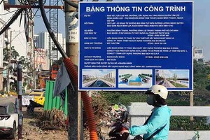 Người dân TP.HCM bắt đầu di dời, bàn giao mặt bằng dự án cải tạo rạch Xuyên Tâm 