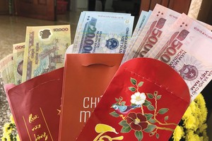 Tết không chỉ là tiền mới