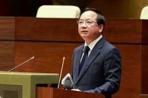 Đồng chí Trịnh Văn Quyết khẳng định, văn kiện Đại hội XIV chính là sự kết tinh cao nhất của trí tuệ, bản lĩnh và tầm nhìn chiến lược của Đảng, phản ánh bước phát triển mới trong nhận thức lý luận và tư duy chỉ đạo thực tiễn - Ảnh: VGP