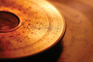 Chứng khoán Bính Ngọ qua góc nhìn phong thủy