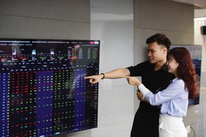 Việc nâng hạng không chỉ là câu chuyện dòng vốn, mà còn là bước khởi đầu để thị trường Việt Nam tham gia sâu hơn vào hệ thống tài chính toàn cầu