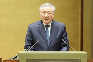  Phó Thủ tướng Thường trực Nguyễn Hòa Bình tại Hội nghị.