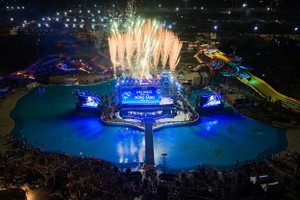 Lễ Kick-off Beacon Tower bừng khí thế mới. Ảnh: Ánh Dương