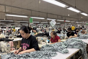 Chi phí đầu vào tăng 30%: Dệt may, da giày đứng trước nguy cơ mất đơn hàng 