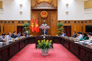 Thủ tướng Phạm Minh Chính chủ trì cuộc họp của Thường trực Chính phủ, nghe báo cáo, cho ý kiến về các chính sách nhà ở xã hội và các vấn đề liên quan.