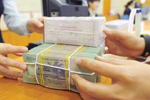 Hoạt động xử lý nợ xấu hiện tại chủ yếu vẫn do các ngân hàng bán nợ cho VAMC thực hiện 