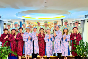 Du lịch Việt Nam làm gì để hút khách “tóc bạc”? 