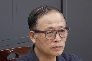 Bị can Vũ Minh Châu, nguyên Tổng giám đốc Công ty TNHH Bảo Tín Minh Châu. Ảnh: CAHN