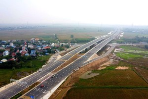 Ninh Bình điều chuyển chủ đầu tư của 40 dự án từ các ban quản lý khu vực về Trung tâm Phát triển quỹ đất tỉnh.