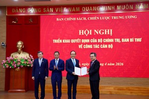 Ông Nguyễn Ngọc Tuấn nhận quyết định điều động, bổ nhiệm Phó Trưởng Ban Chính sách, chiến lược Trung ương
