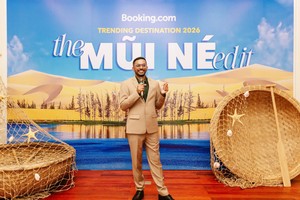 Ông Branavan Aruljothi, Giám đốc Quốc gia Booking.com tại Việt Nam chia sẻ tại sự kiện.