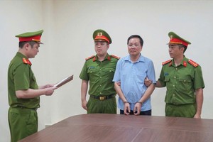 Giám đốc Trung tâm Trợ giúp xã hội tỉnh Phú Thọ đã chỉ đạo kế toán nâng khống tiền ăn, lập khống chứng từ để "rút ruột" hơn 679 triệu đồng. Ảnh: CAPT