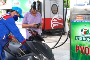 Theo Bộ Công thương, xăng sinh học E10 sẽ được bán trên cả nước từ tháng 4/2026.