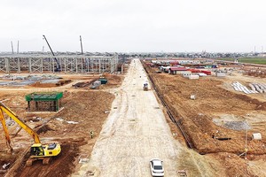  Tổ hợp nhà máy Omoda & Jaecoo Việt Nam đang được hoàn tất xây dựng. Đây là dự án hợp tác giữa Tập đoàn Chery và Tập đoàn Geleximco, với định hướng trở thành trung tâm sản xuất và xuất khẩu các dòng xe năng lượng mới trong khu vực 